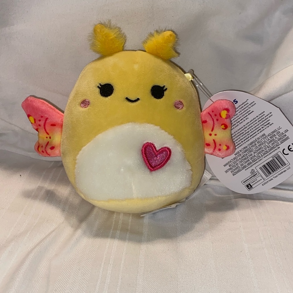 Squishmallows Miry the moth - Picture 1 of 5